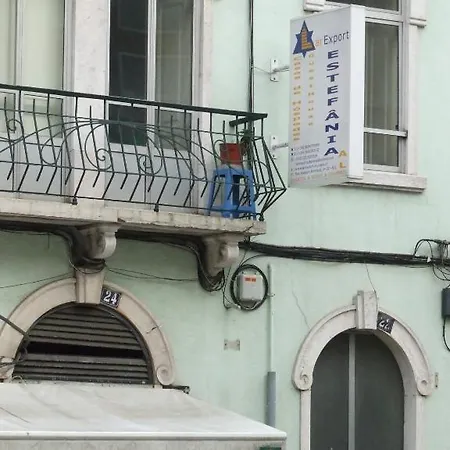 Larexport - Estefania Frühstückspension Lissabon